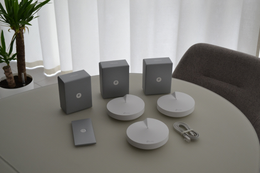 TP-Link Deco P7 with Powerline